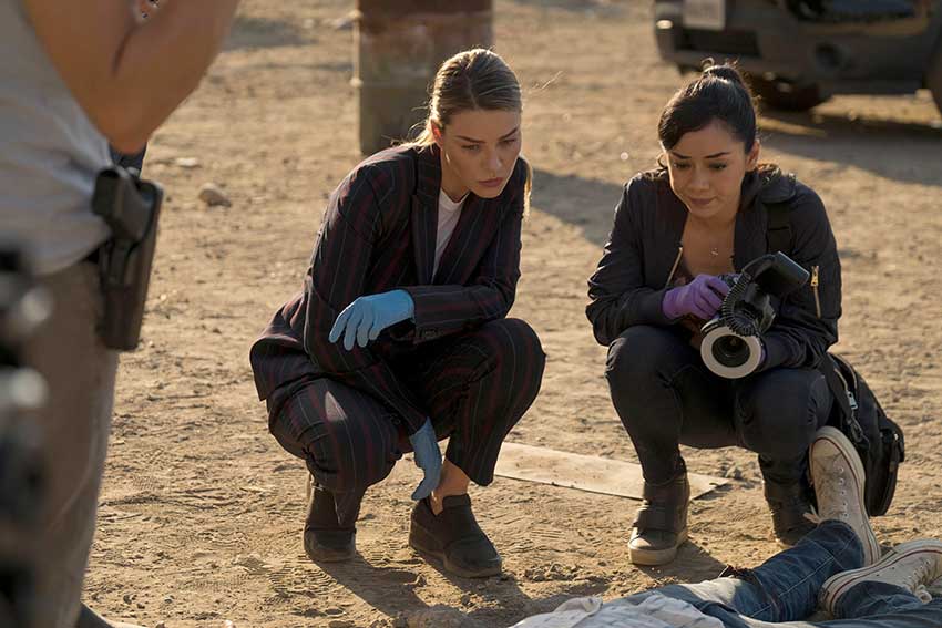 Lucifer FOX Lauren German Aimee Garcia