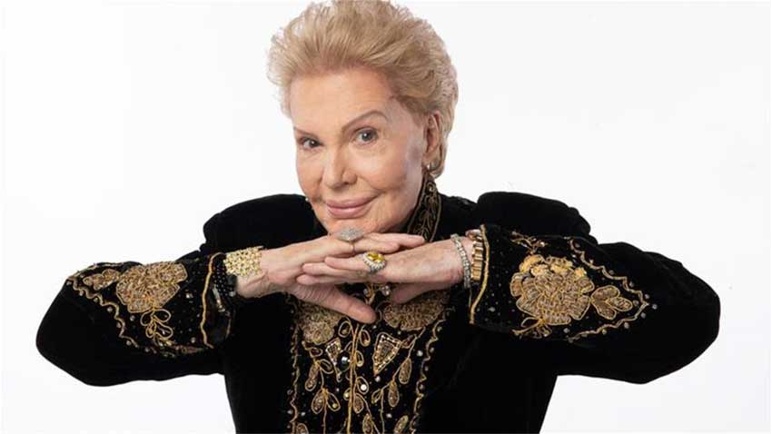 Walter Mercado Mucho Mucho Amor review